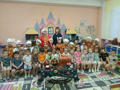 Колядки  группа №12 "Ягодка"